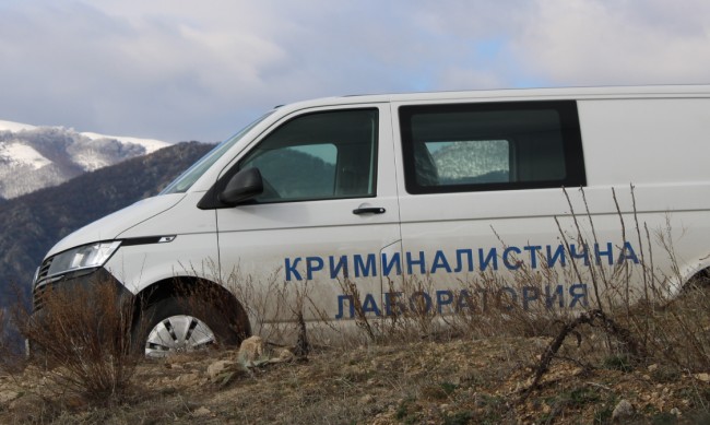 Мъжко тяло е намерено в шахта в Благоевградско