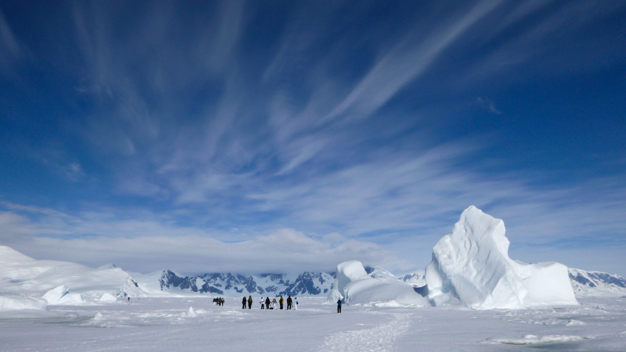 Защо 60% от метеоритите, които достигат Земята падат в Антарктида